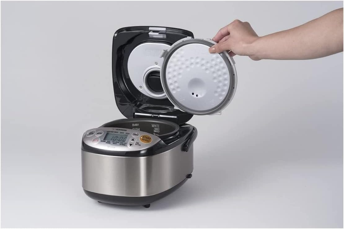 Zojirushi Rice Cooker & Warmer – 3 cups – Stainless Black – Rice Cookers