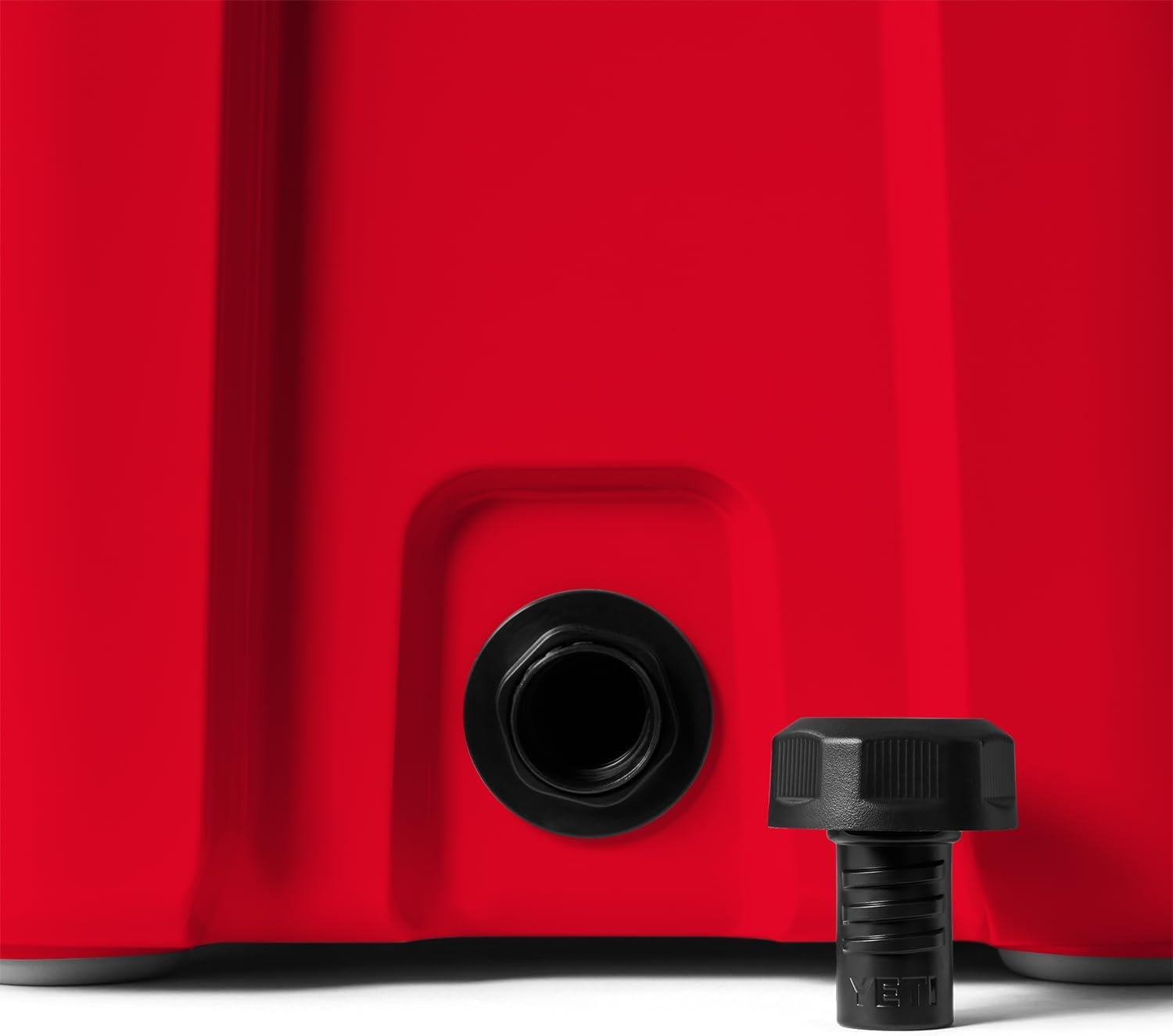 ROADIE 24 2.0 Hard Cooler RD242 – Rescue Red – Thermocoolers