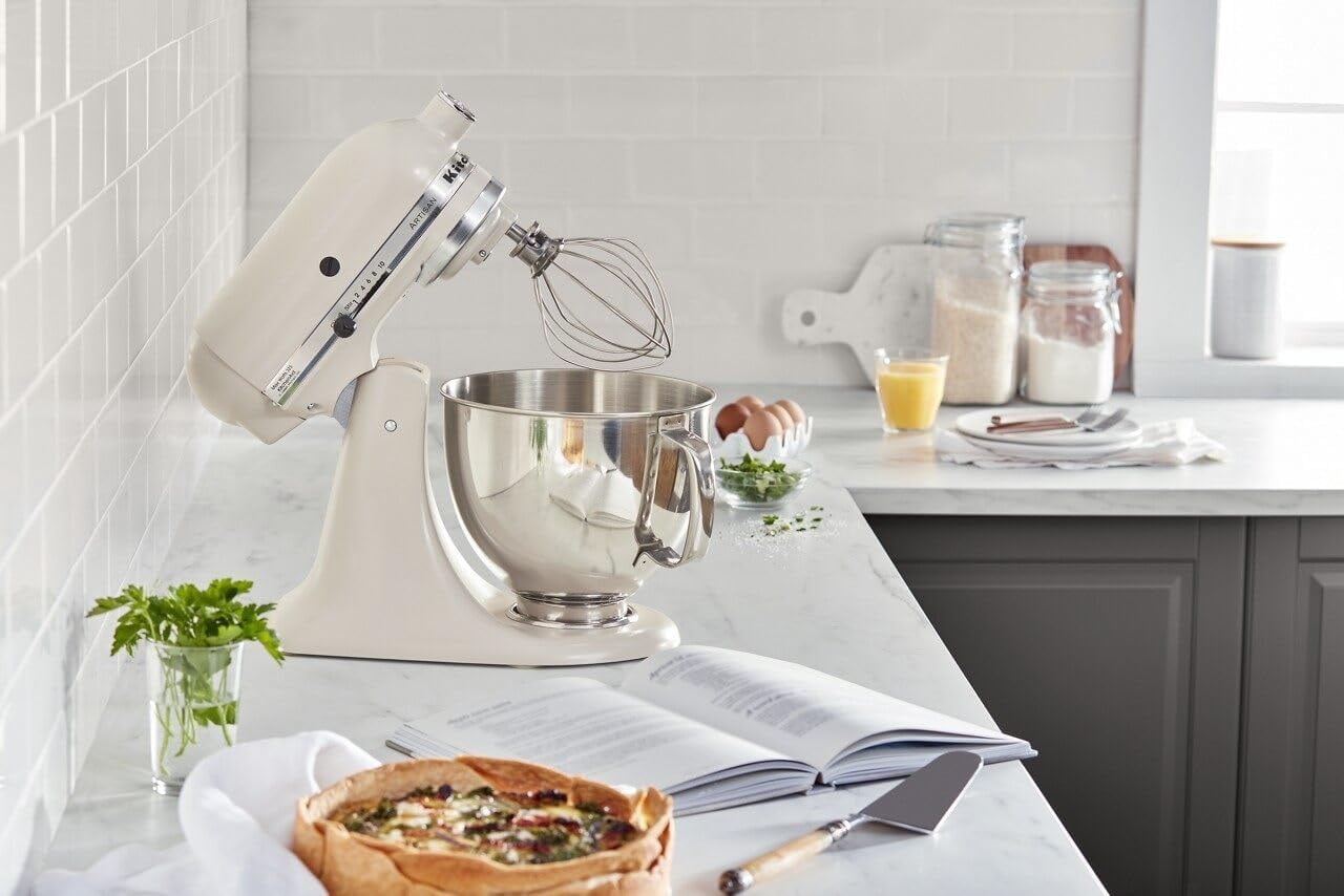 KitchenAid Artisan 5 Qt.Stand Mixer – 5 quarts – Milkshake – Stand Mixers