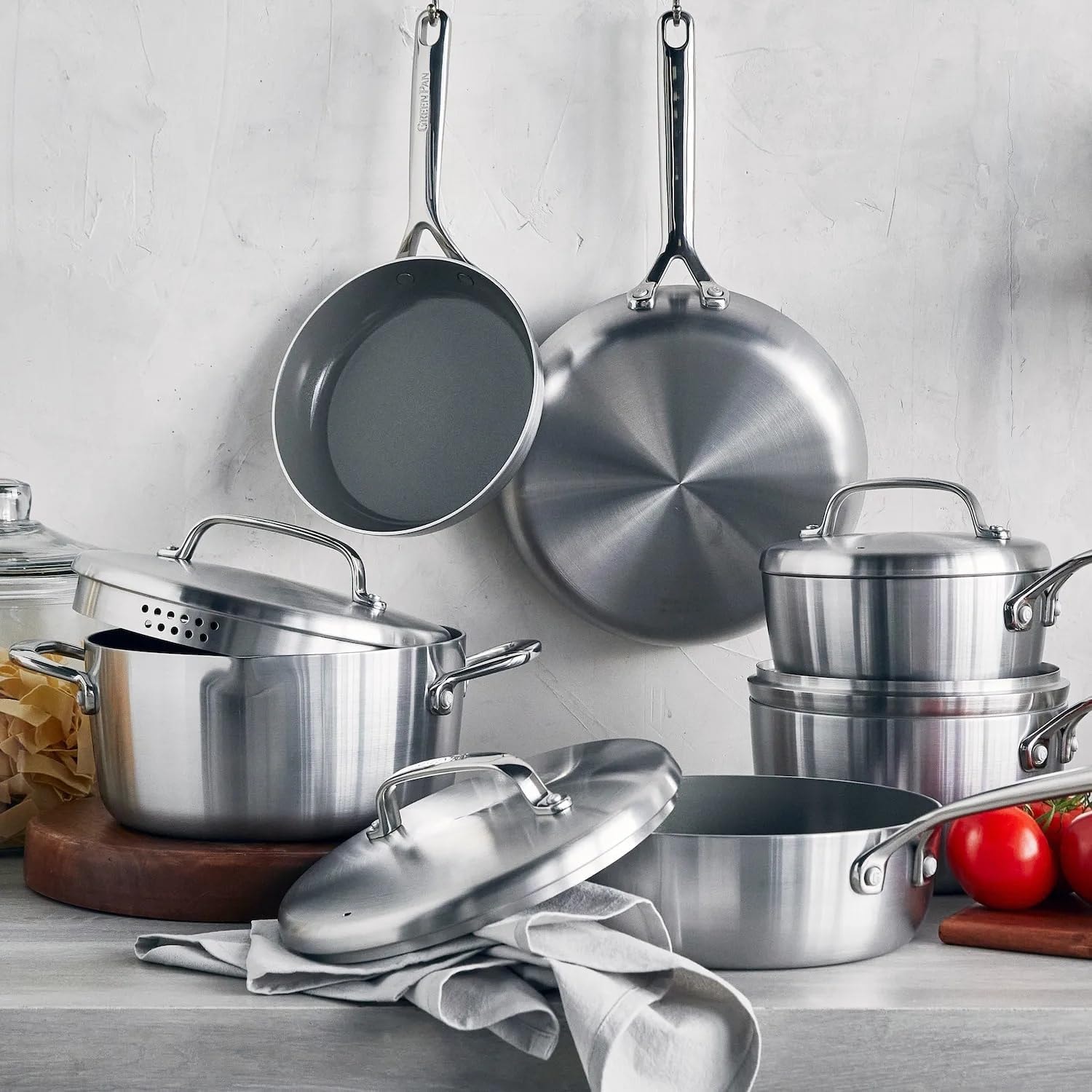 GreenPan GP5 Stainless Steel 10-Piece Cookware Set – 5 quarts – Gold-Tone Handles – Cookware Sets
