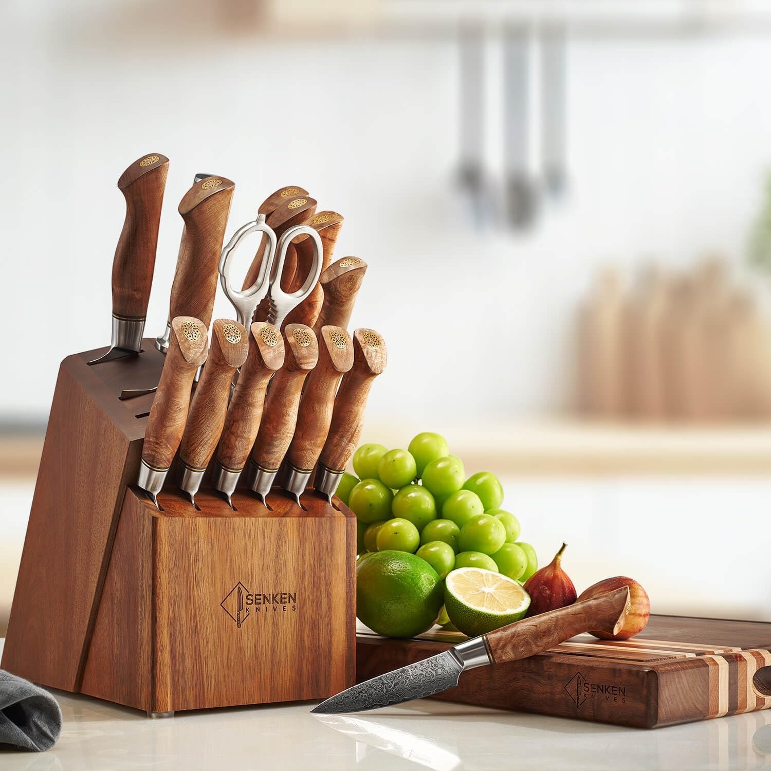 Dynasty 16-Piece Japanese VG10 Damascus Knife Block Set – Light Brown – Knife Block Sets