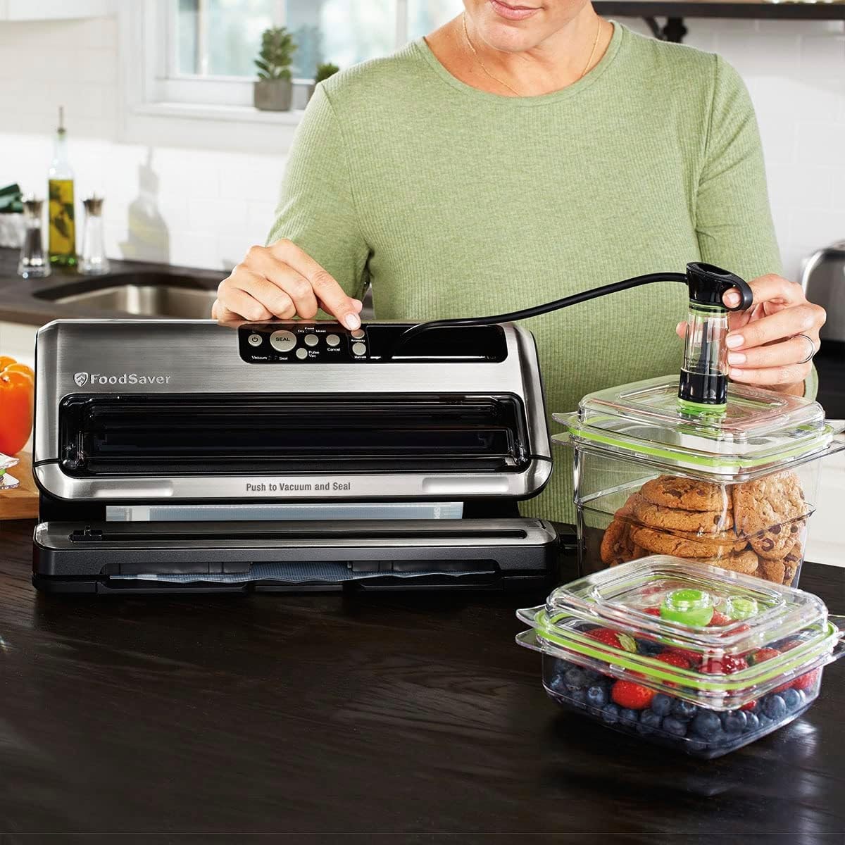 FoodSaver 2-in-1 Food Preservation System FM5200 – Silver/Black – Vacuum Sealers