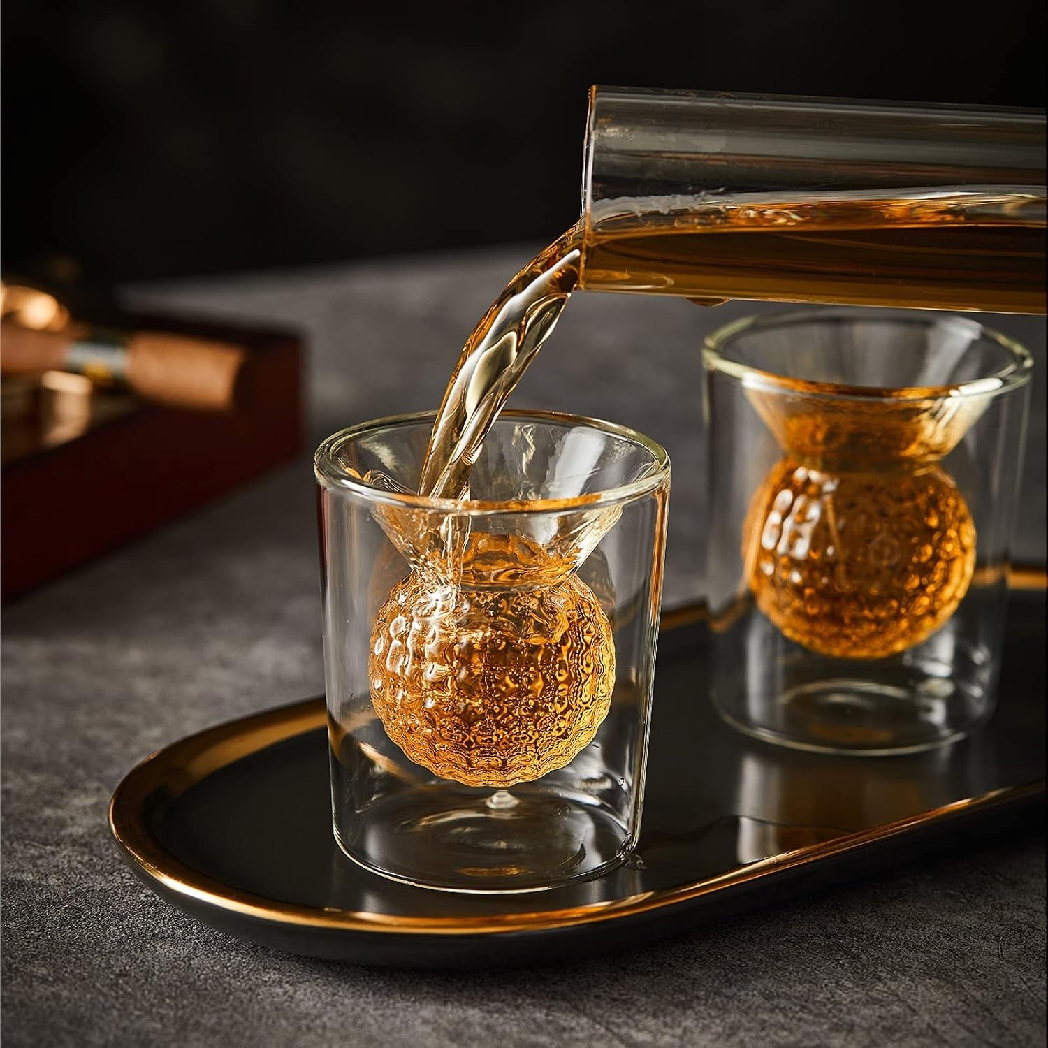 Groovy Guy Gifts Golf Cart Whiskey Decanter Set – 750 ml – Clear – Liquor Decanters
