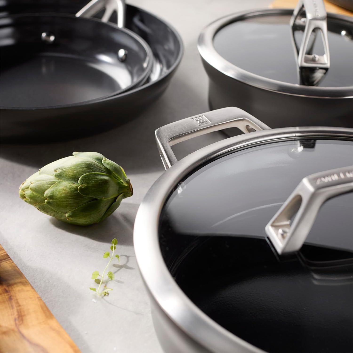 ZWILLING Motion Ceramic Hard Anodized Ceramic Nonstick Cookware Set – Black – Cookware Sets
