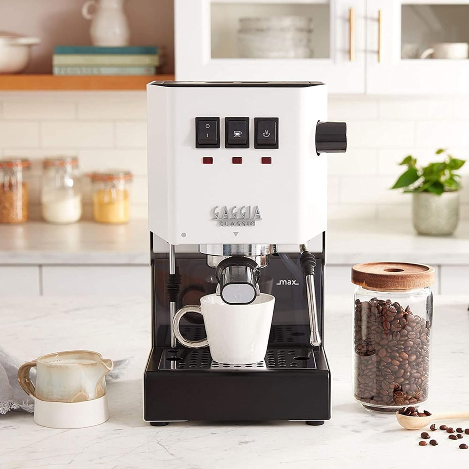 Gaggia Classic Evo Pro Espresso Machine RI9380/48 – 2.1 liters – Polar White – Semi-Automatic Espresso Machines