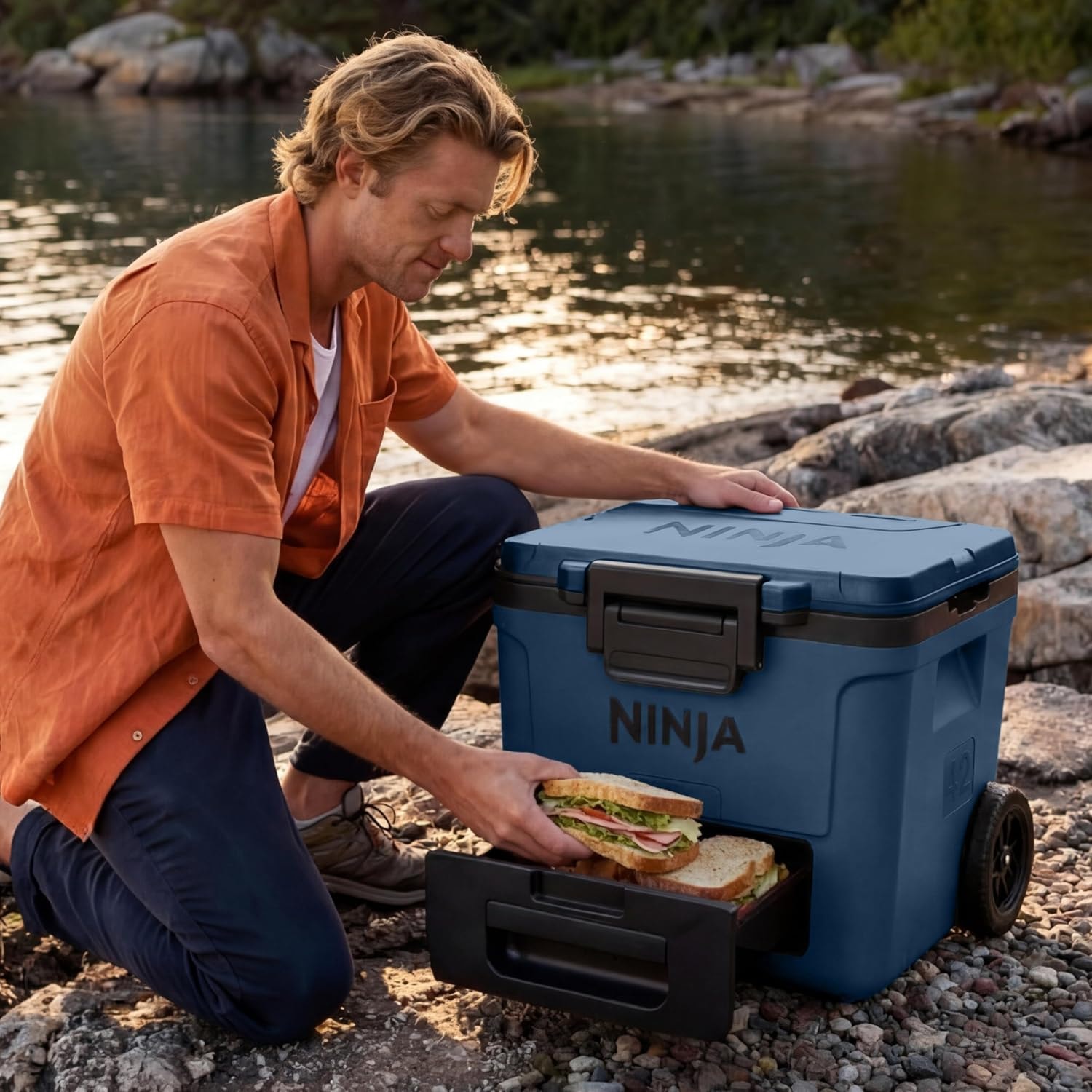 Ninja FrostVault Wheeled Cooler with Dry Zone – 42 quarts – Lakeshore Blue – Coolers