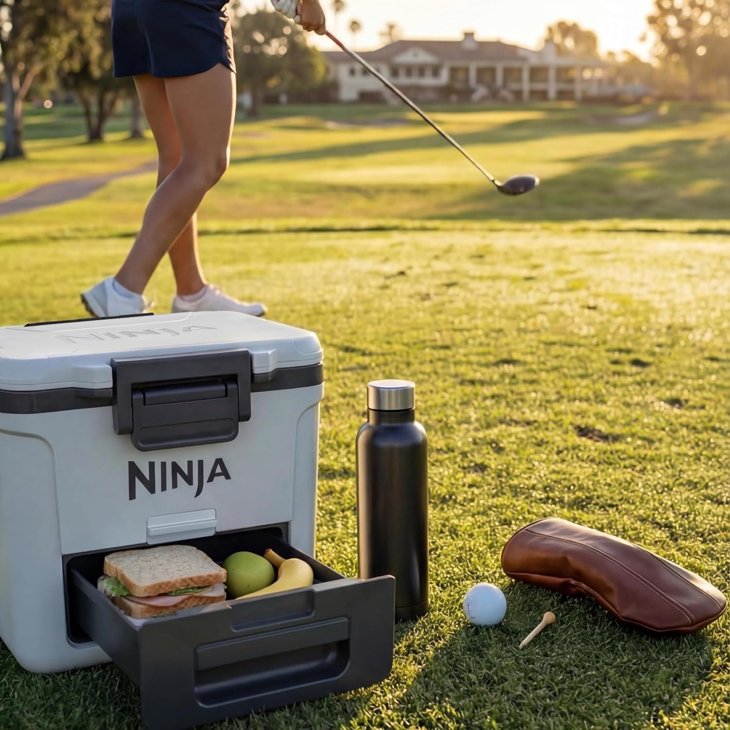 Ninja FrostVault Wheeled Cooler with Dry Zone – 42 quarts – Lakeshore Blue – Coolers