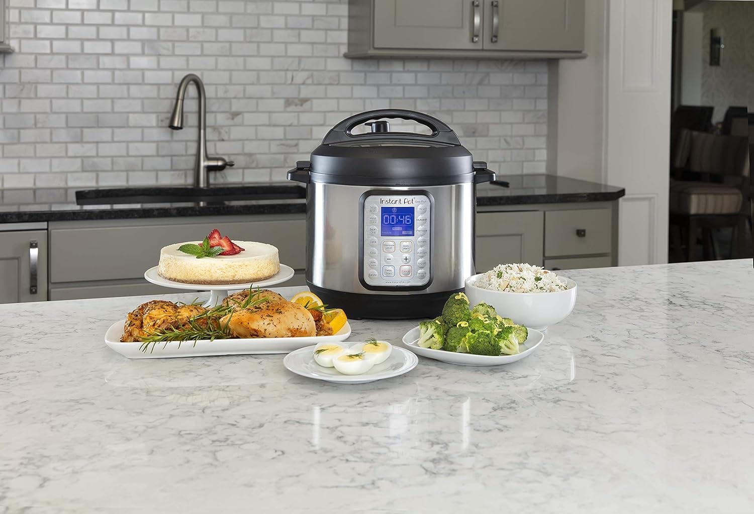 Instant Pot Duo Plus 9-in-1 Multi-Use Pressure Cooker – 6 quarts – Stainless Plus – Electric Pressure Cookers