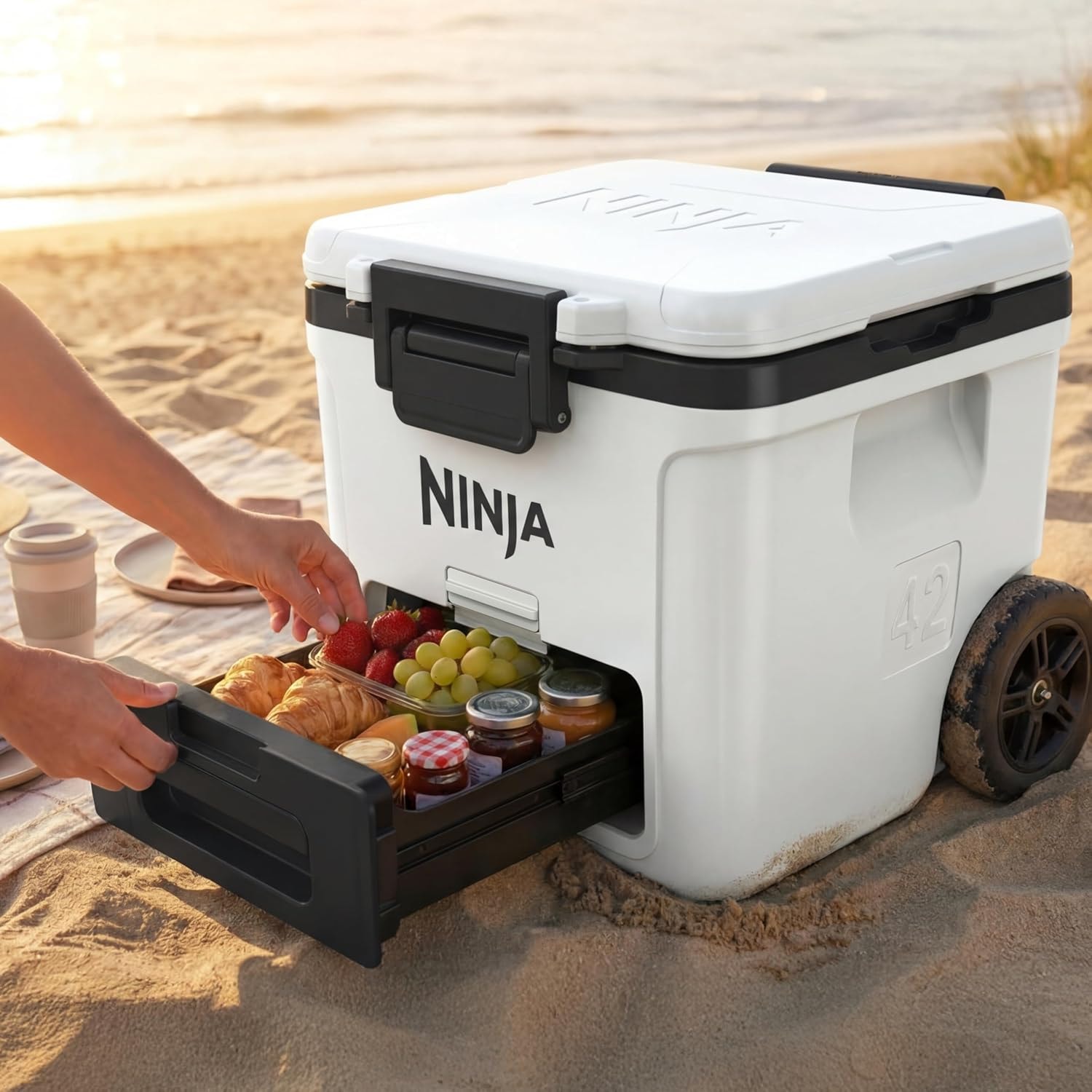 Ninja FrostVault Wheeled Cooler with Dry Zone – 42 quarts – Lakeshore Blue – Coolers