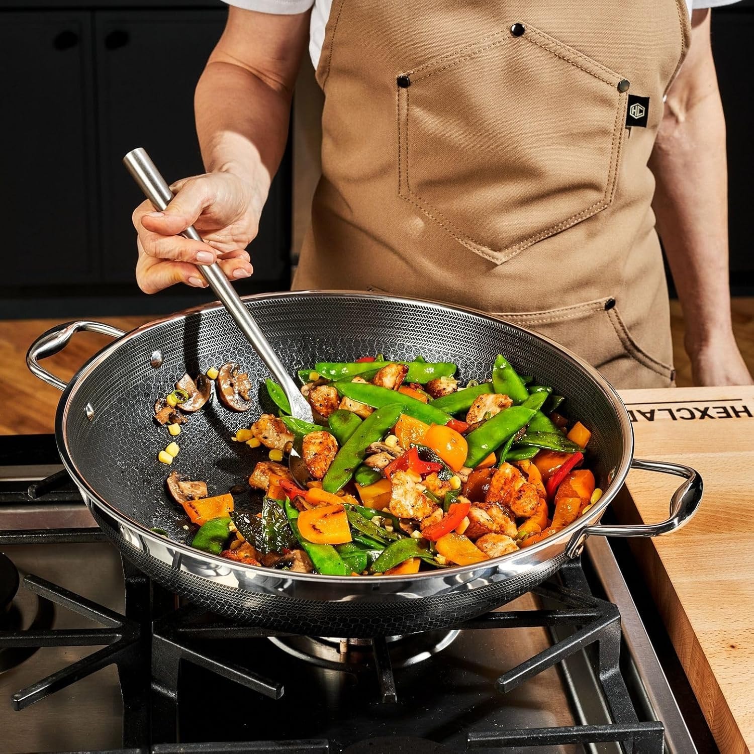 HexClad 14" Hybrid Wok with Lid – 3 liters – Silver – Woks & Stir-Fry Pans